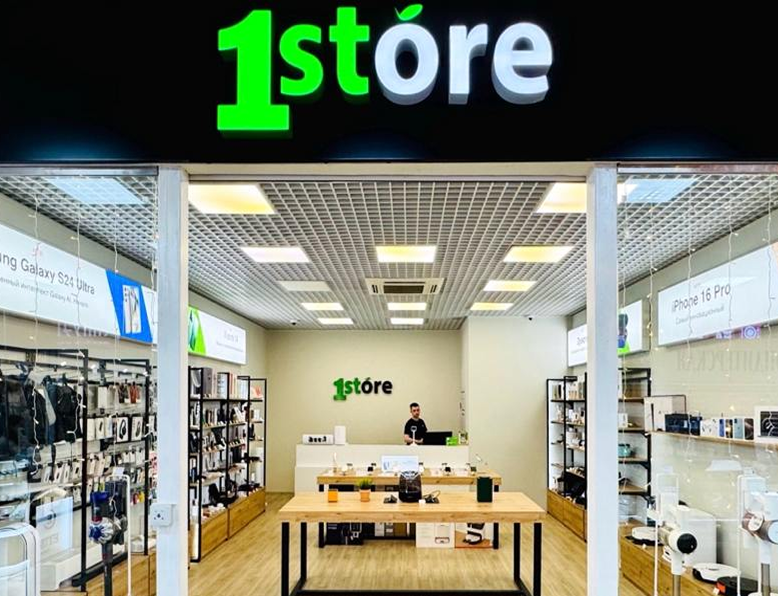 Фото витрины магазина 1store